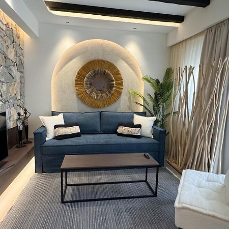 Appartement Urban Gem In The Heart Of Naoussa A Stylish Escape à Naousa  Extérieur photo